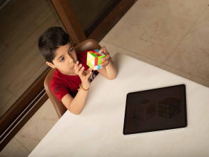 فوائد الألغاز للكبار والصغار وضرورة ممارستها بعيداً عن التكنولوجيا