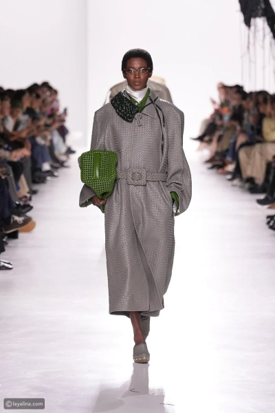 مجموعة  شتاء Bottega Veneta تعتنق مفهوم الوظيفة الناعمة