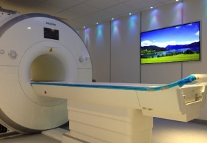 هل الفحص بالأشعة الملونة آمن؟