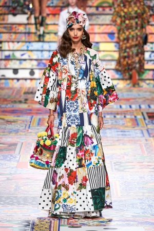 أزياء Dolce &amp; Gabbana ربيع وصيف 2021