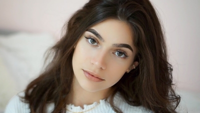 مكياج بسيط ليومك الخاص