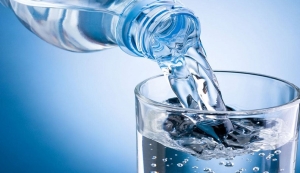 أهمية شرب الماء لصحة الكلى