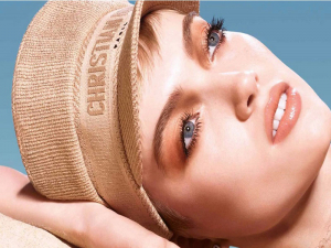 امنعي تراكم الكريم الواقي من الشمس على البشرة