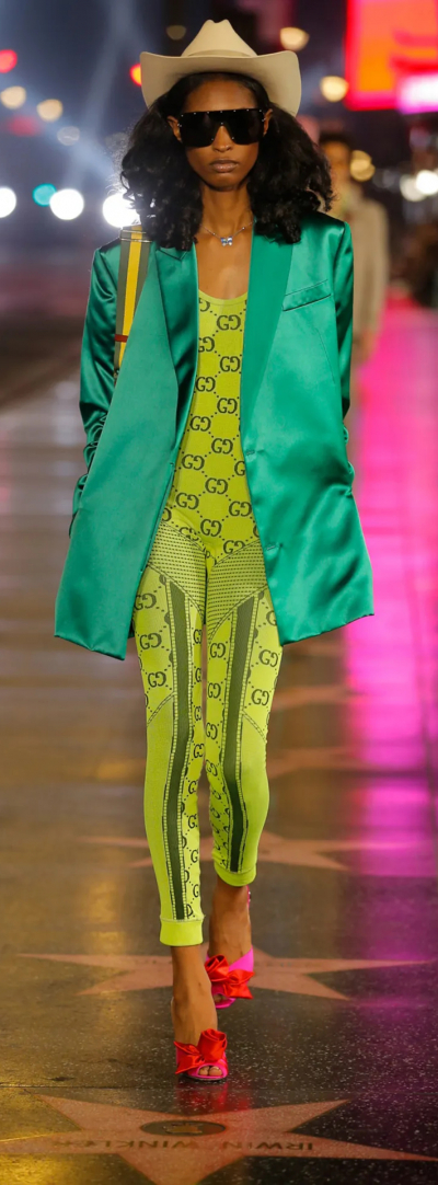 تصاميم Gucci  تعود بنا للوراء لحقبة العشرينيات