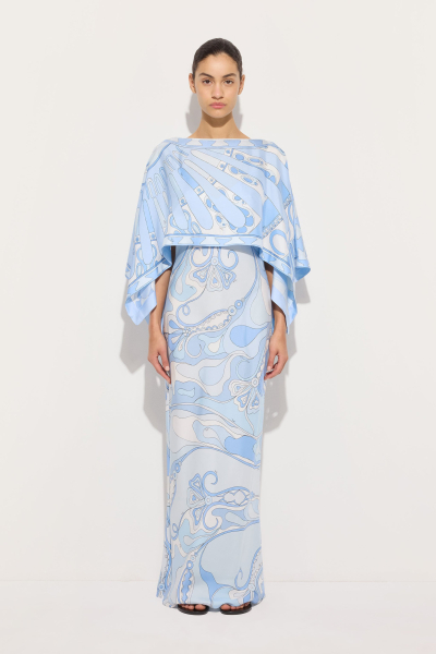 Pucci أعادت ابتكار أسلوب أزياء عصرية بإطلالة متجذرة